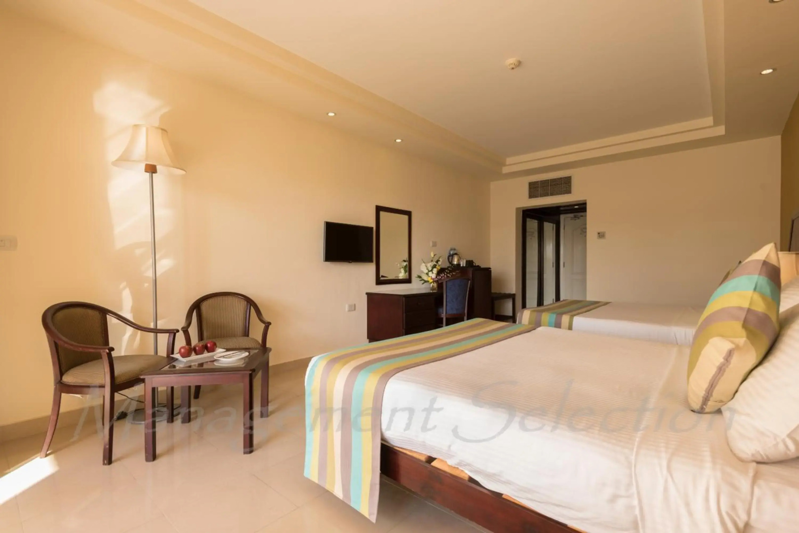 Xperience Kiroseiz Parkland Resort