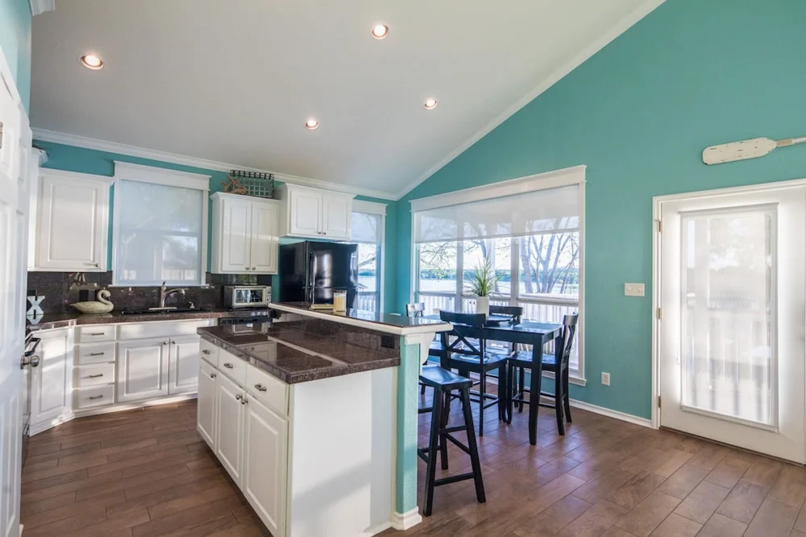 Paradise Pointe 4 Bedrooms 3.5 Bathrooms Home
