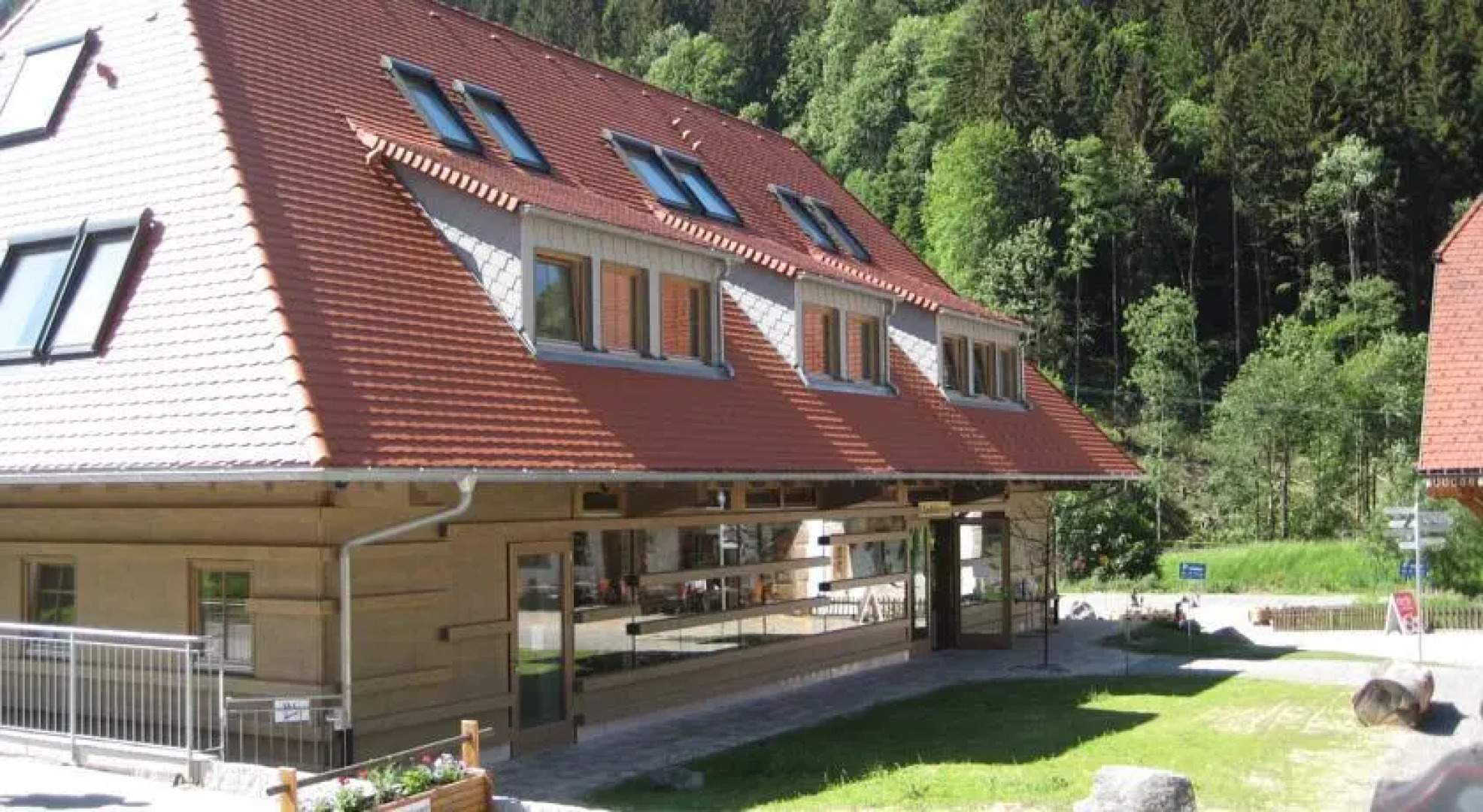 Hotel Hofgut Sternen - Wohnen in Kunst und Kultur