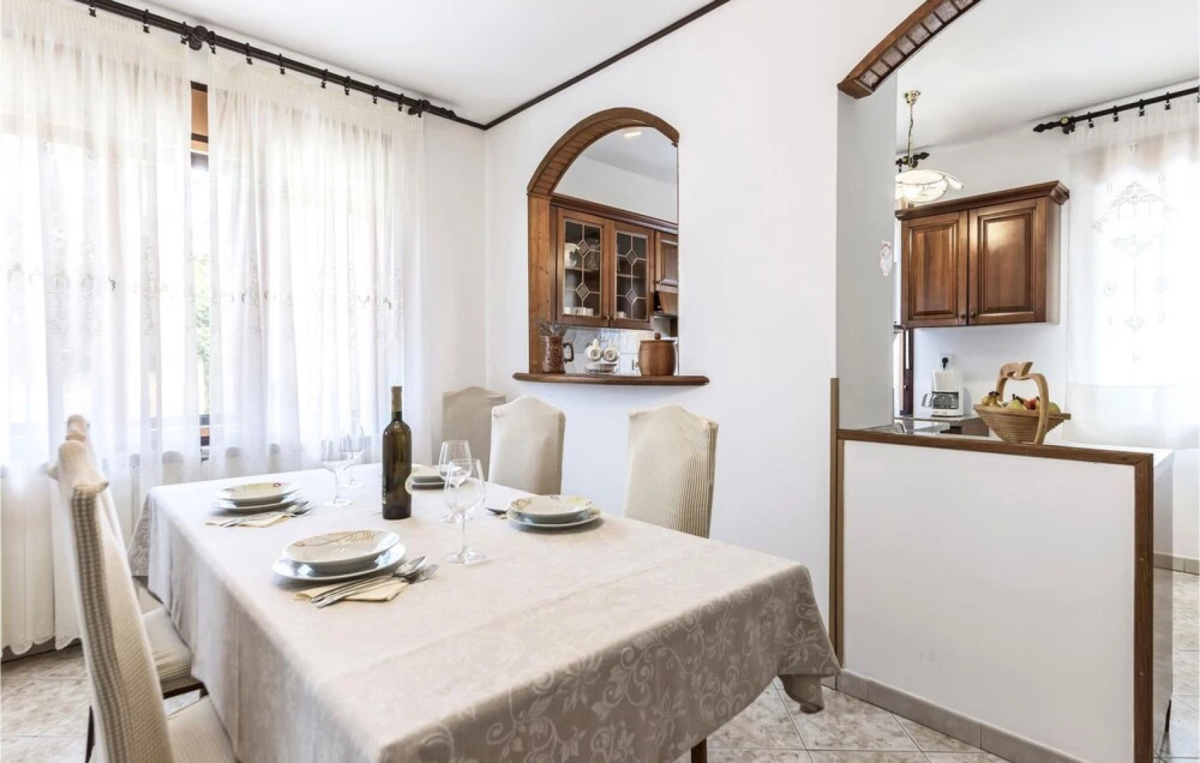 Stunning Home in Liznjan With Wifi and 3 Bedrooms