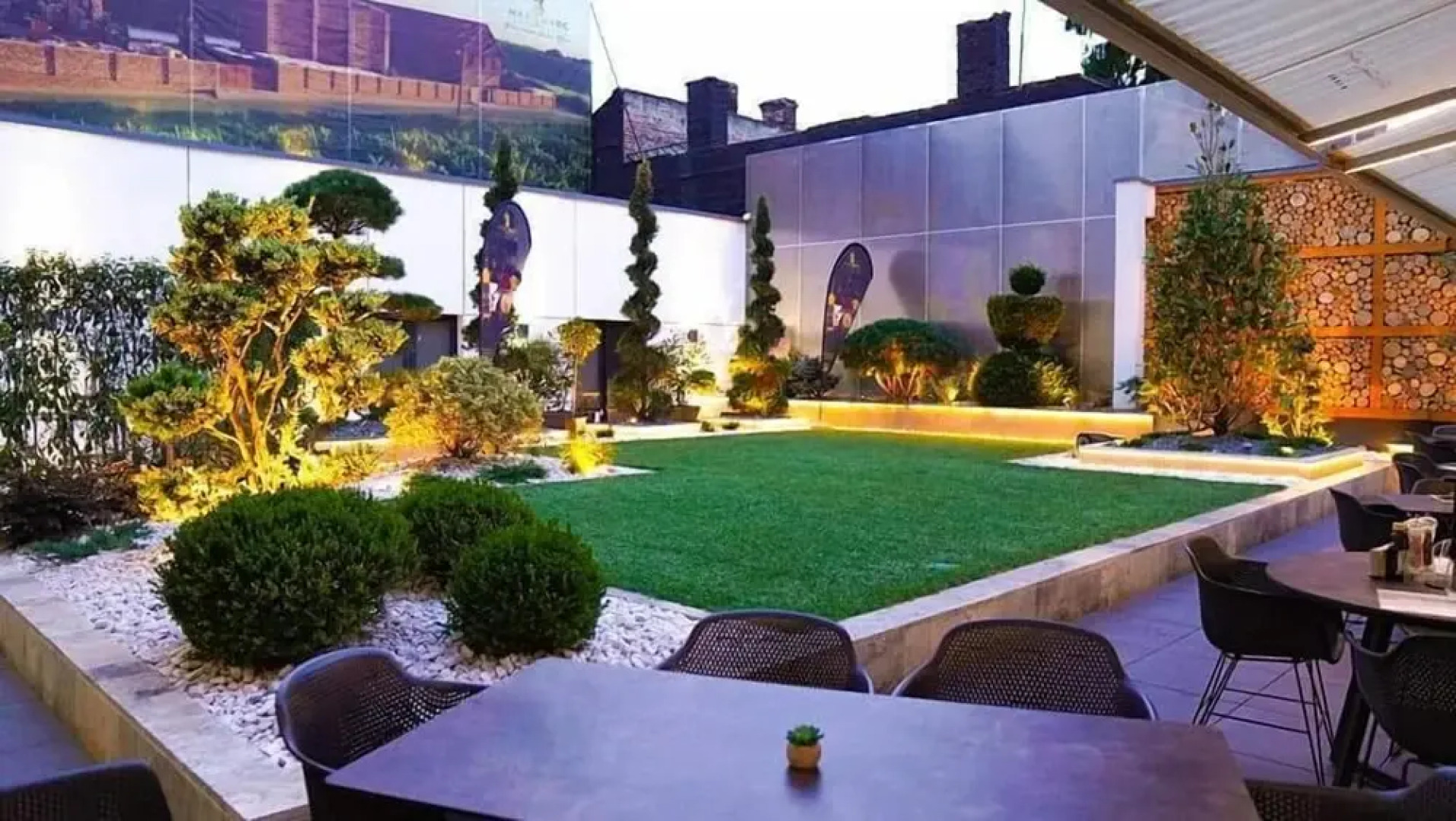 Aniroc Signature Hotel