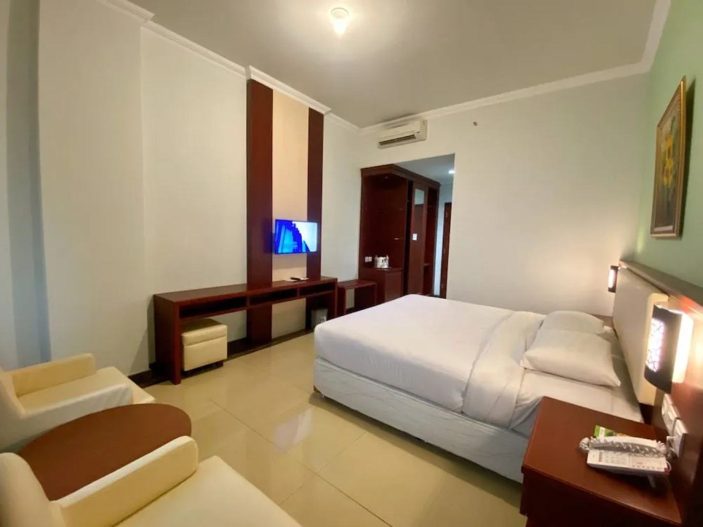Hotel Tosan Solo Baru