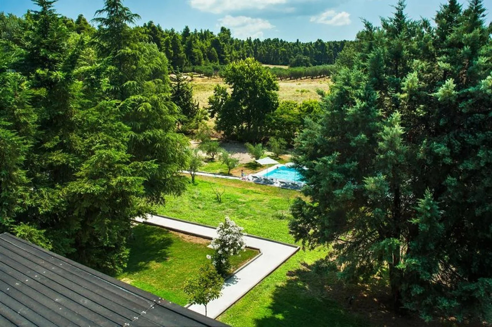 Sani Woods Apartments