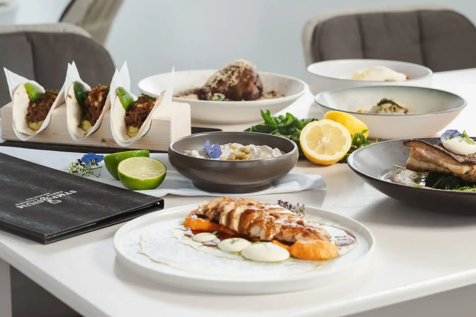 Liana Beach Hotel & Spa