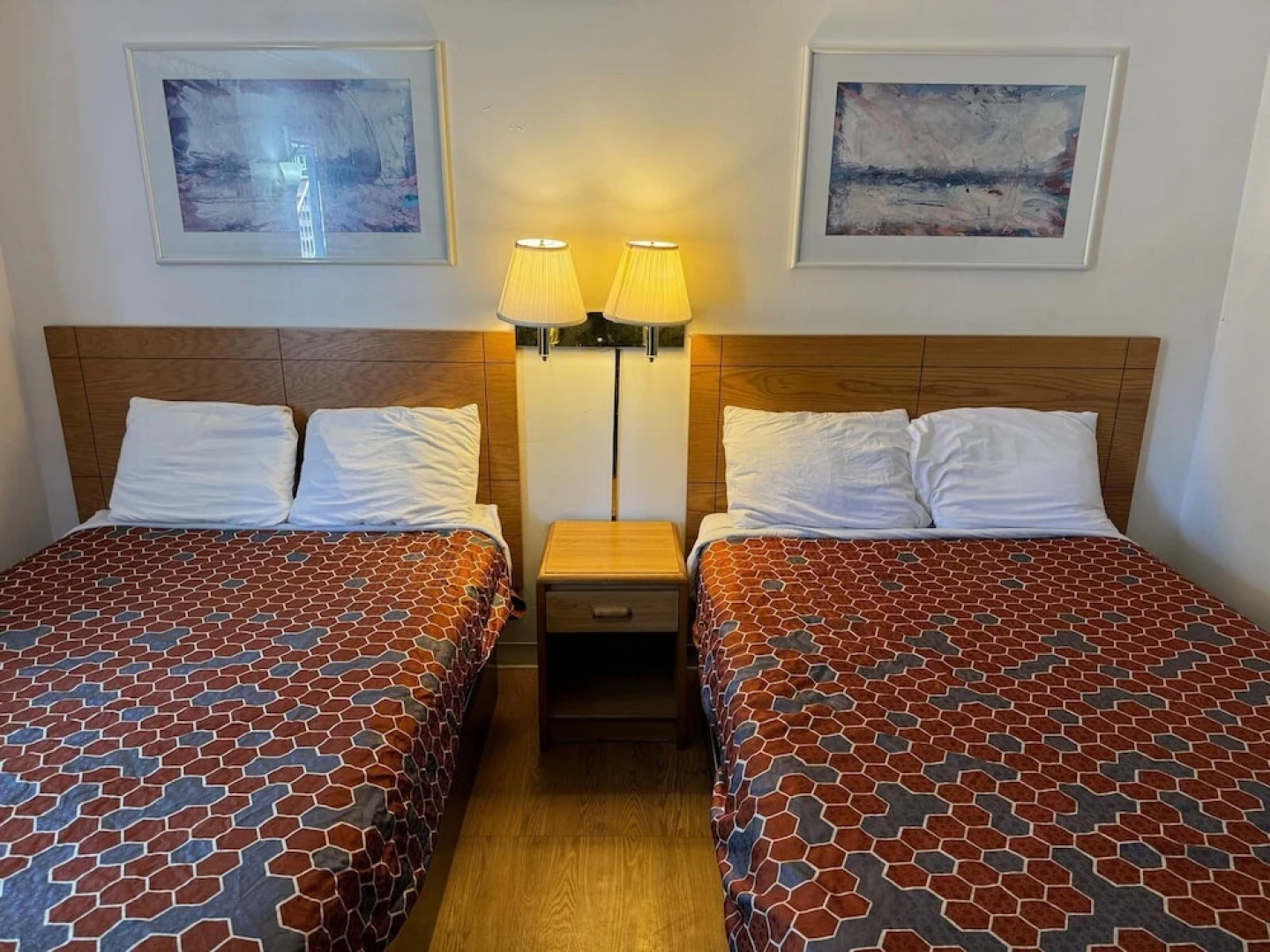 Economy Inn Cadillac MI by Hotel O