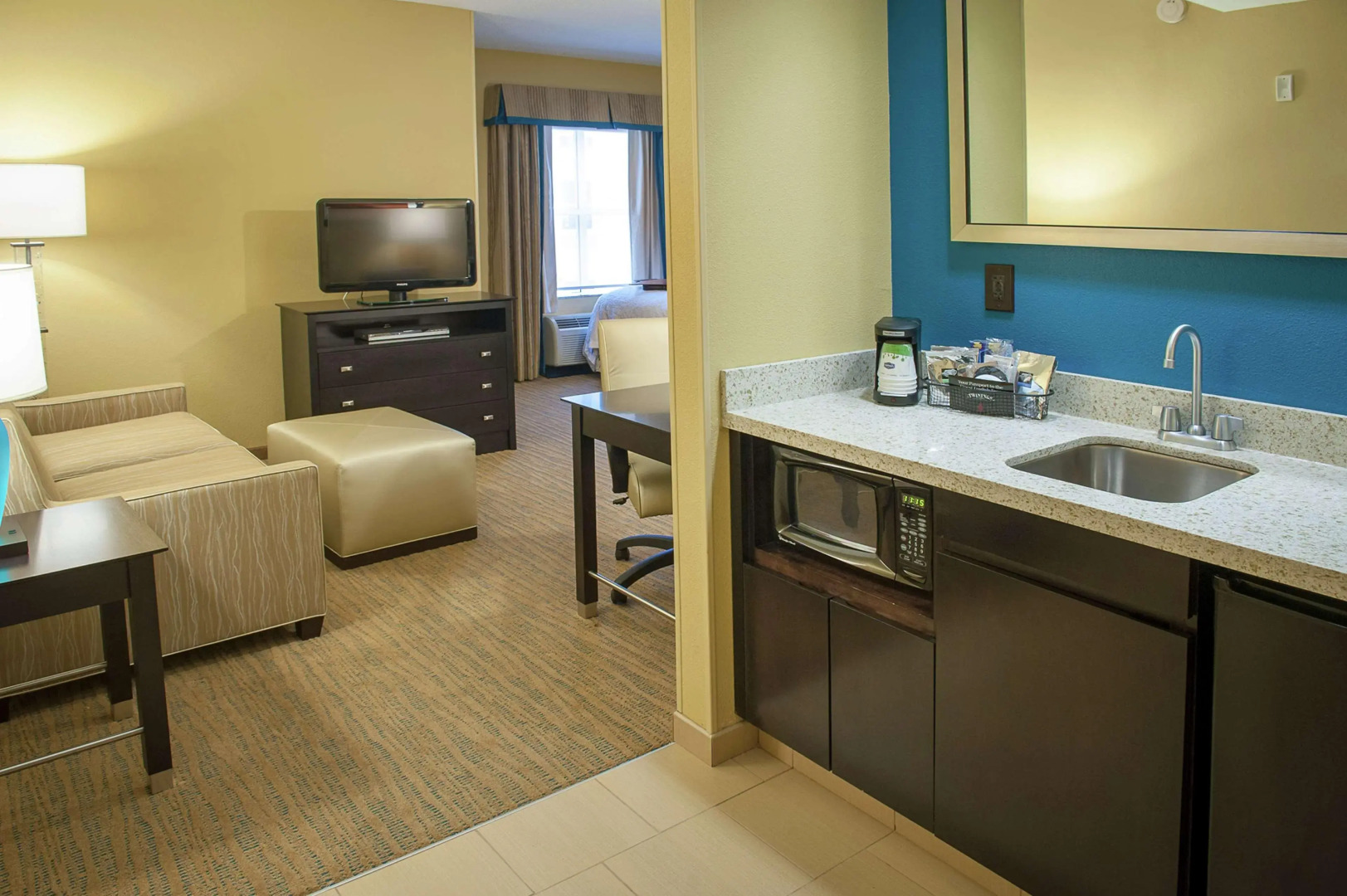 Hampton Inn & Suites St. Petersburg/Downtown