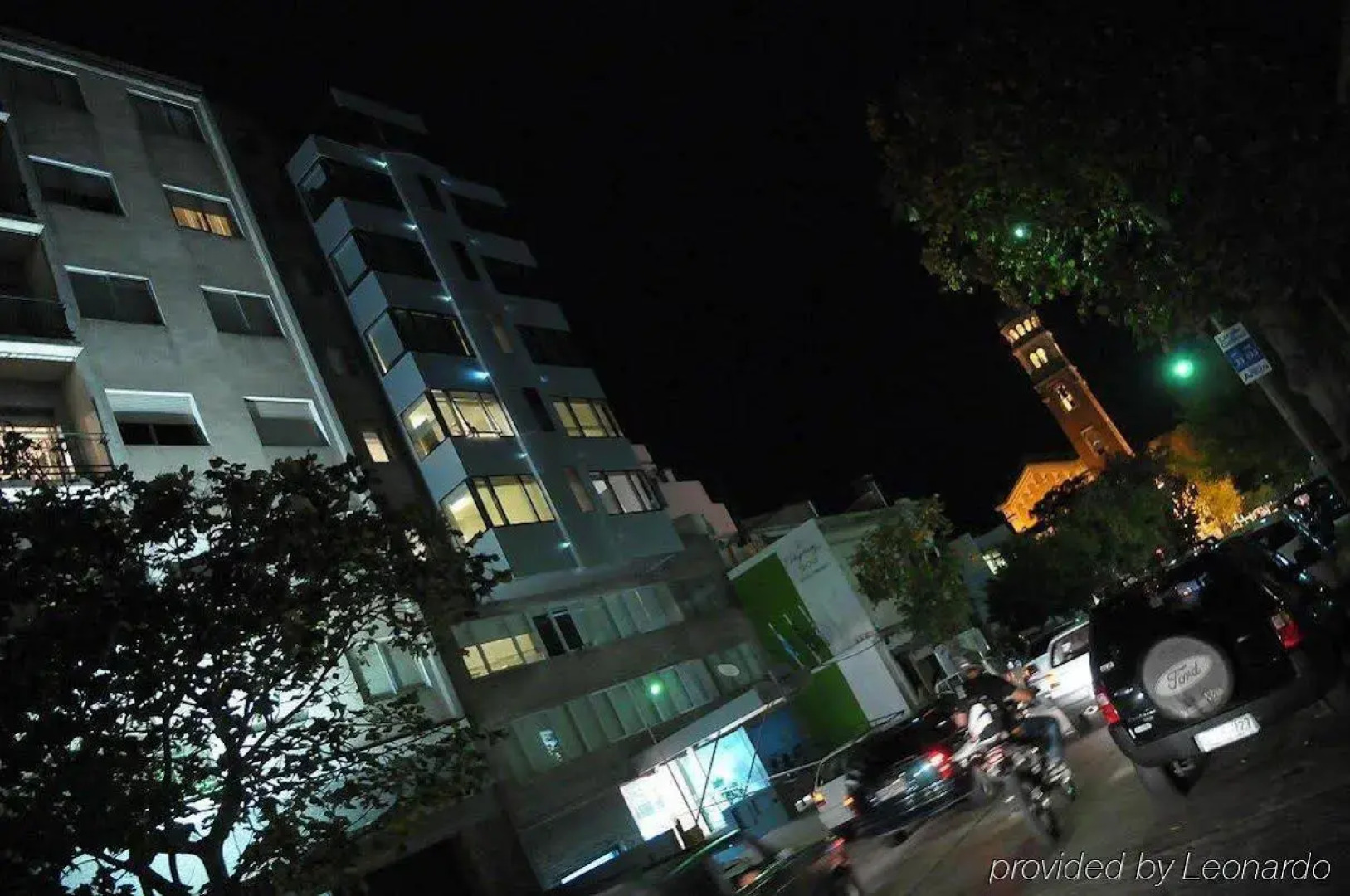 Regency Golf - Hotel Urbano