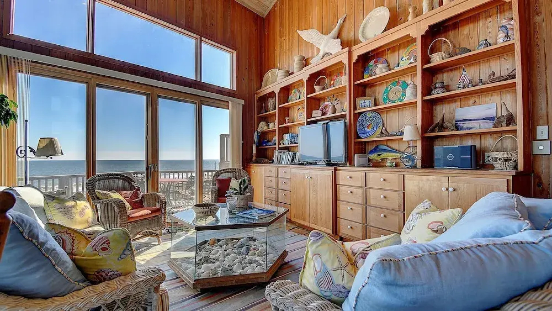 Sea Castle by Peace Vacations