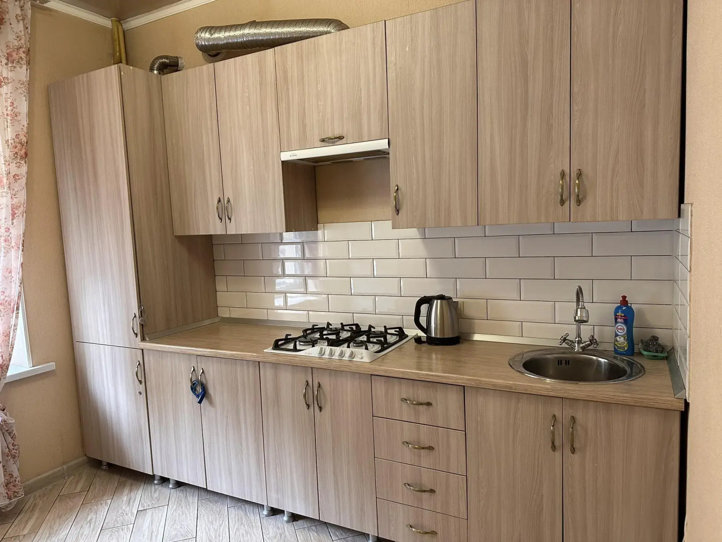 Апартаменты на улице Толстого 180Б