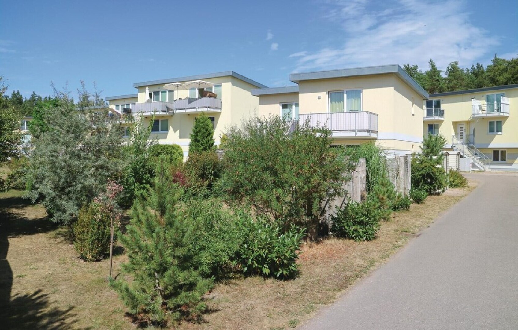 Awesome Apartment in Gelbensande With 1 Bedrooms and Wifi