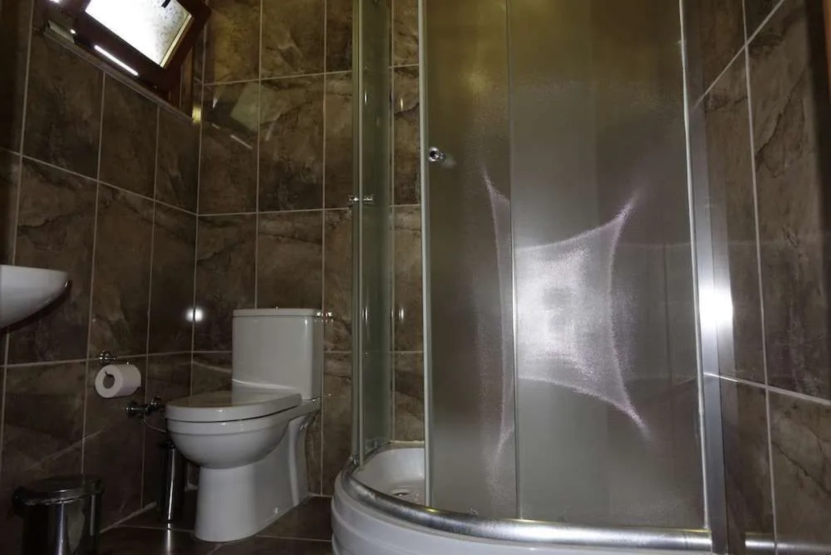 Sakin Vadi Winehouse