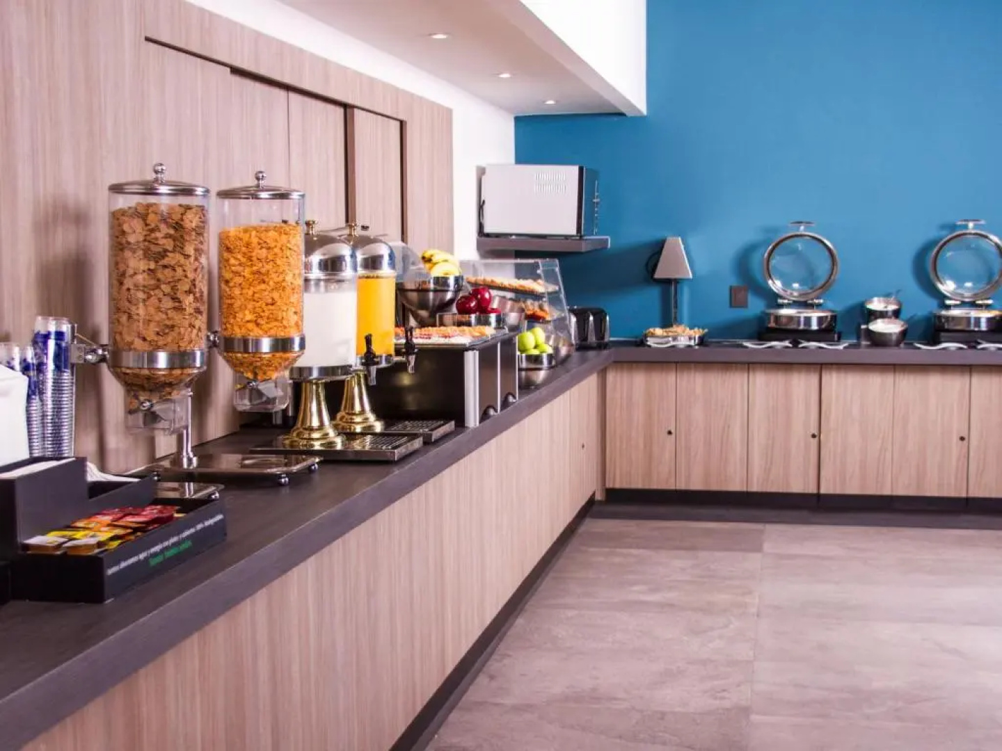 City Express Plus by Marriott Monterrey Galerias