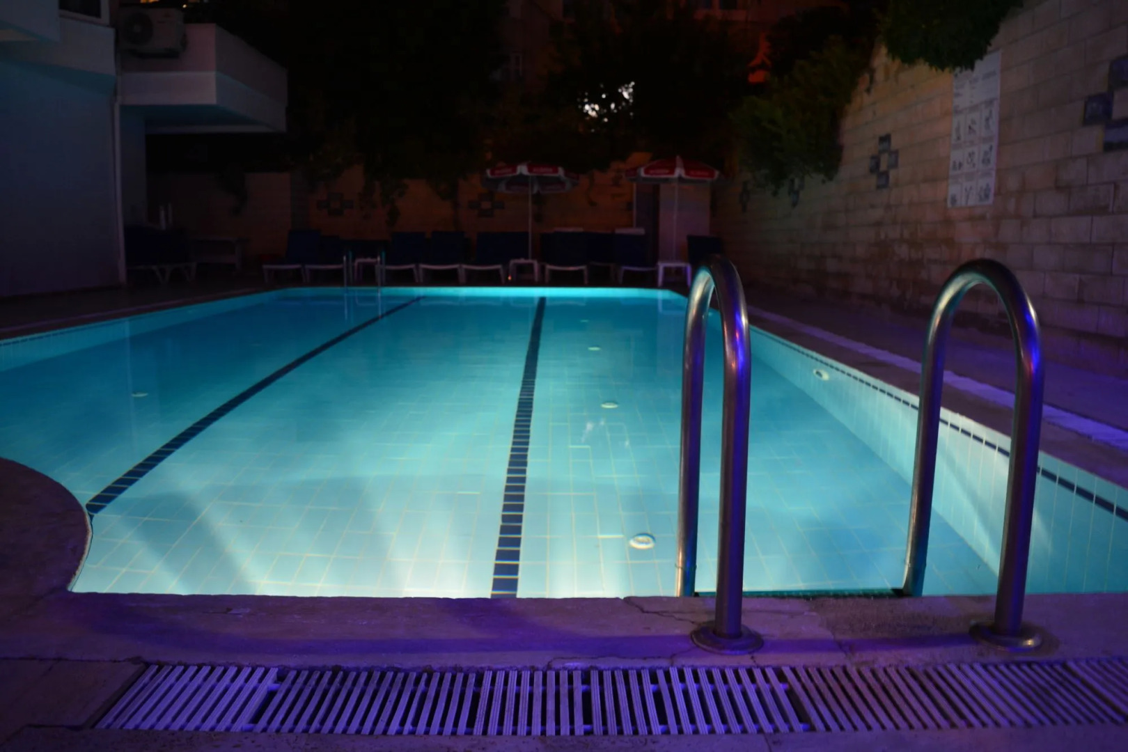 Отель Casa Cleo Suites