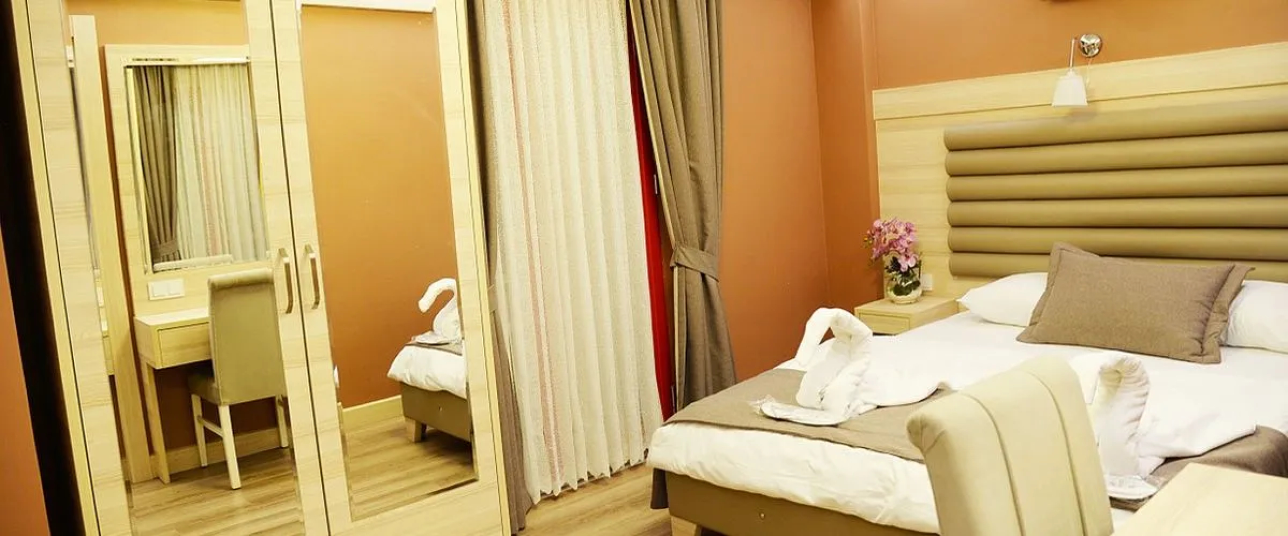 Al Khaleej Hotel