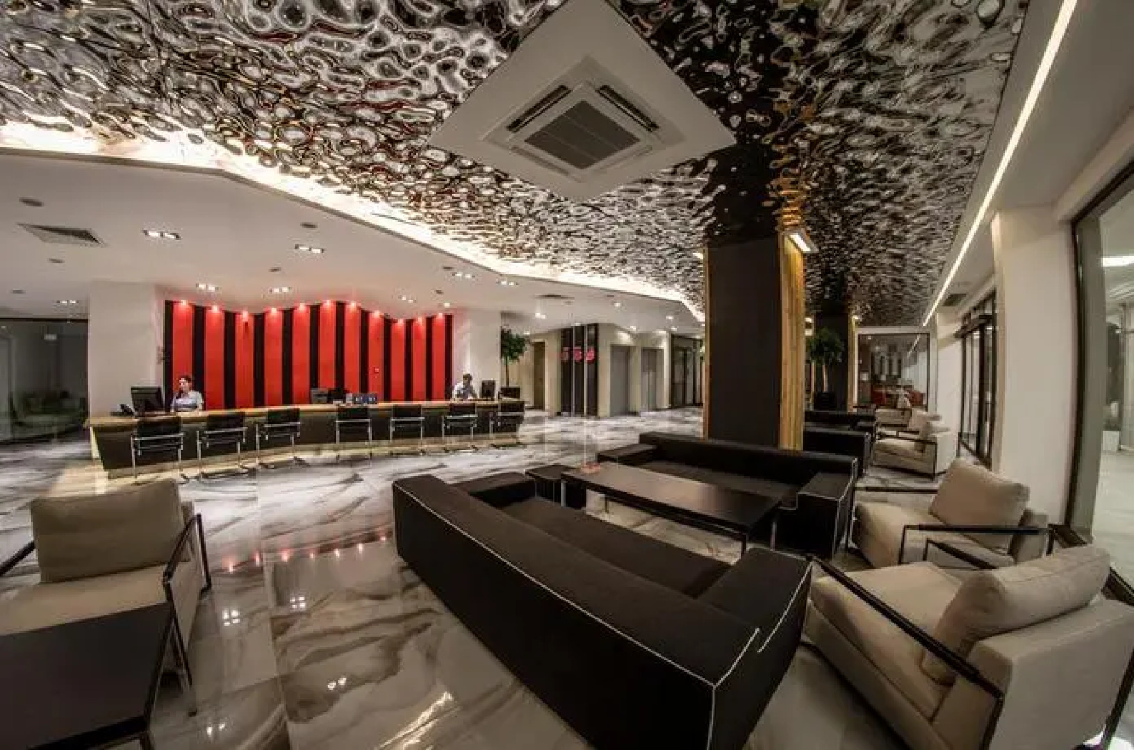 Premier Fort Cuisine - Full Board