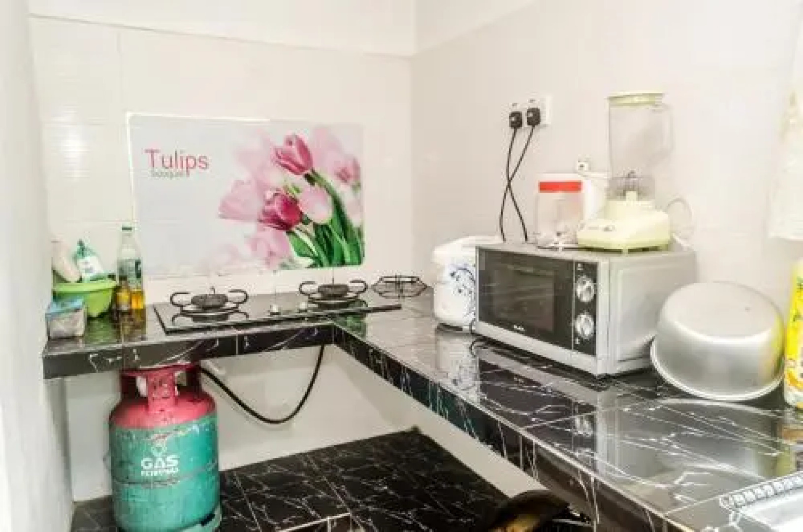 White Cottage Guest House