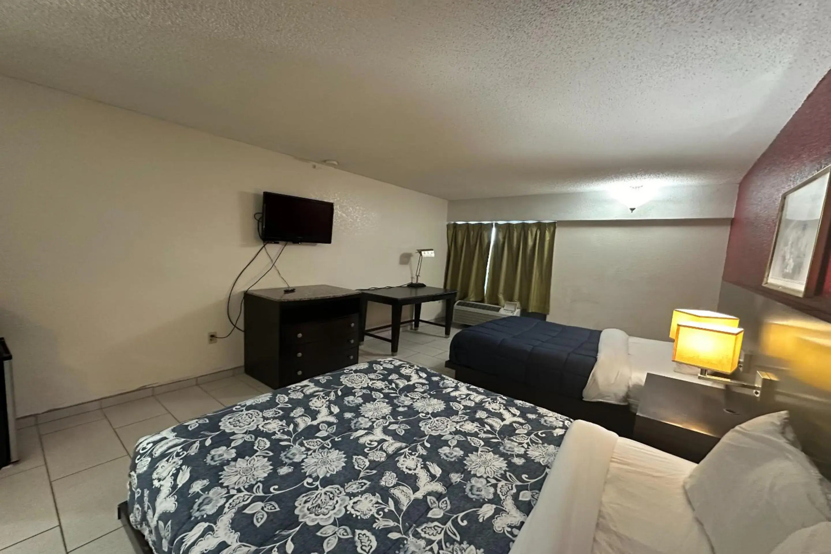 River Valley Inn & Suites (Extended Stay)
