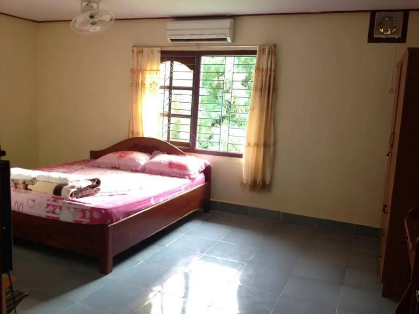 Sayphousaphong Hotel