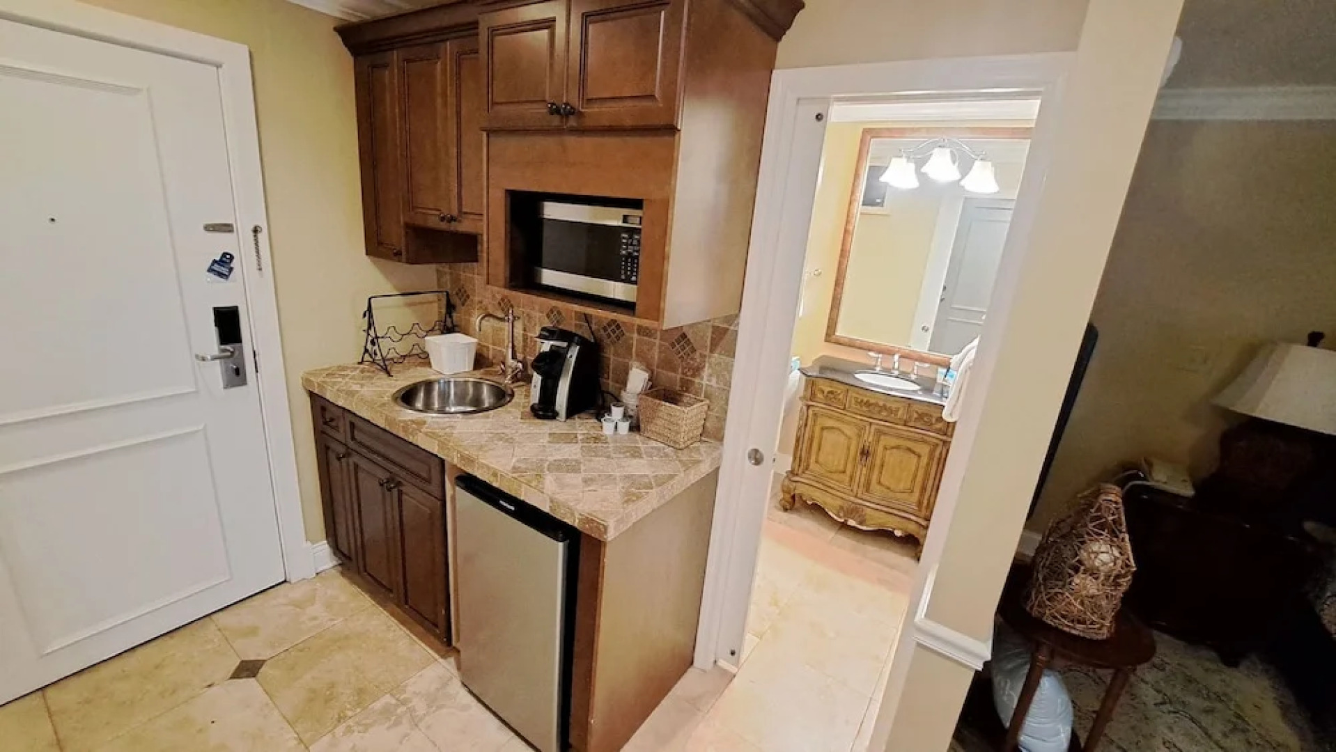 Saint Simons Inn by the Lighthouse