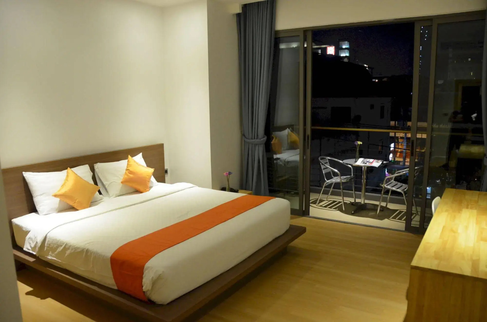 The Scenery City Hotel