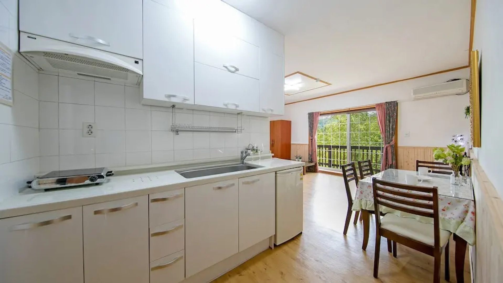 Secret Garden Pension