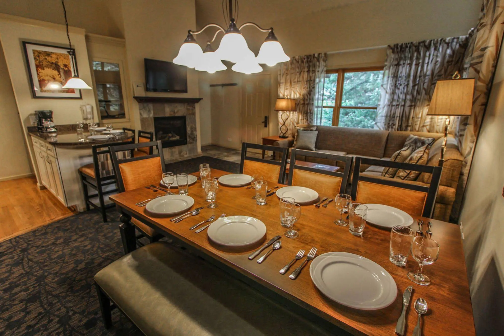 Aspen at Streamside