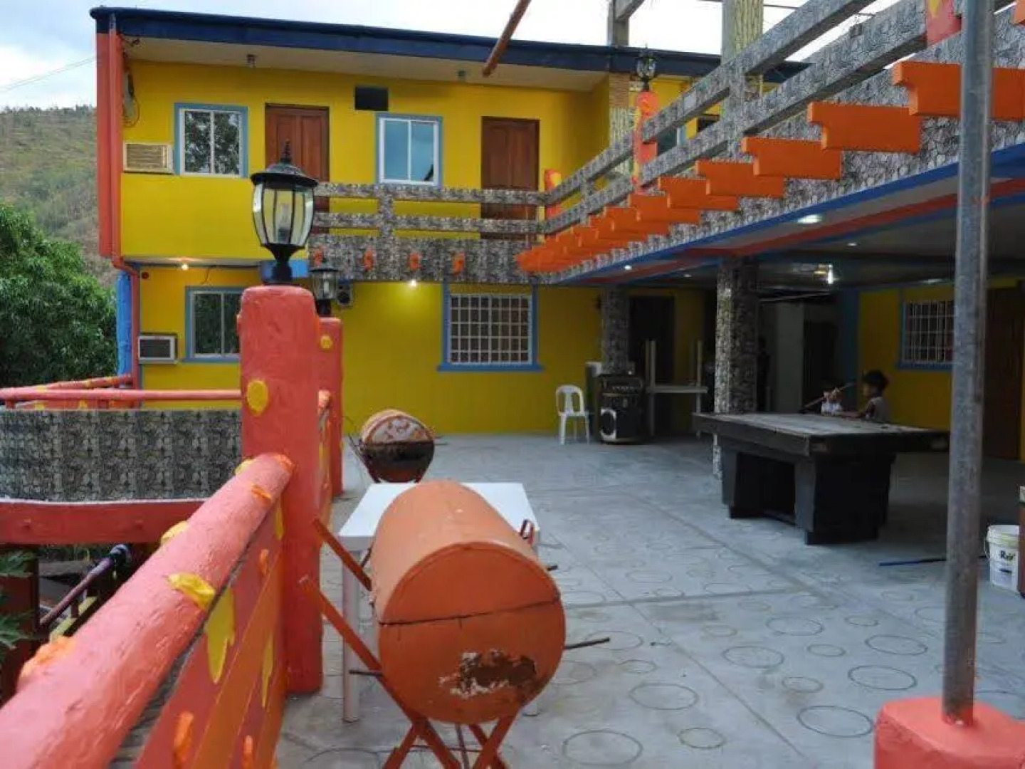 Sir Williams Lodge & Beach Resort