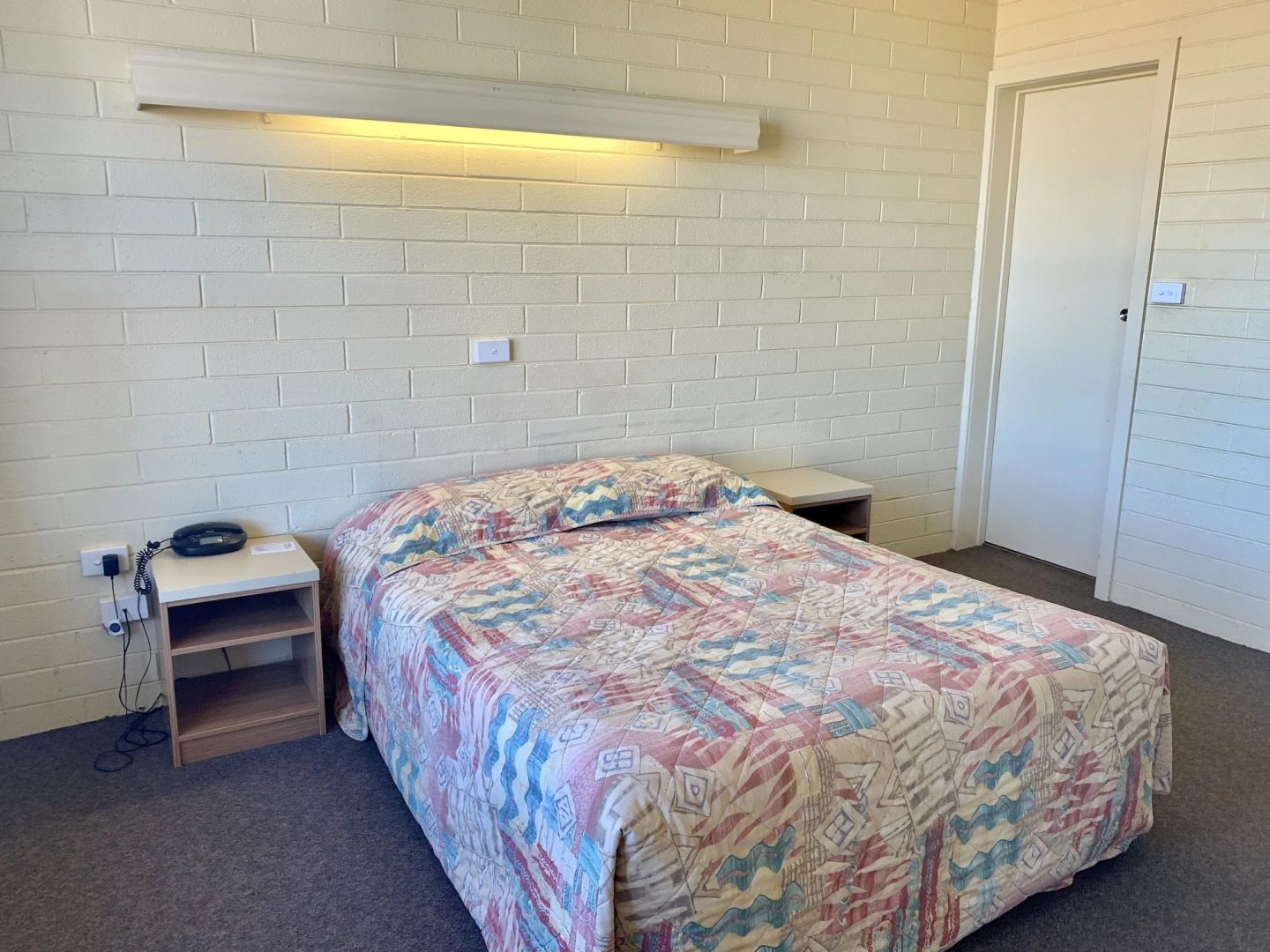 Opal Inn Hotel Motel