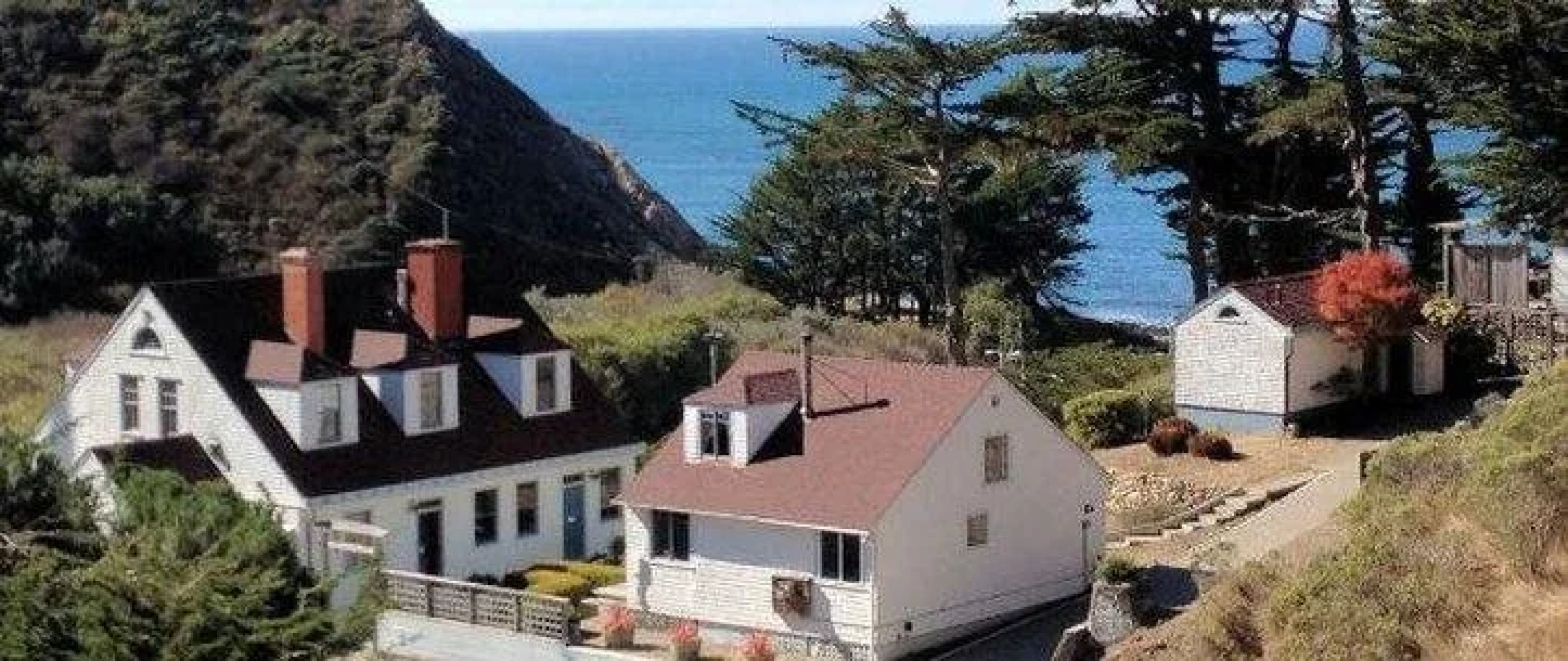 Coast Guard House Historic Inn & Cottages