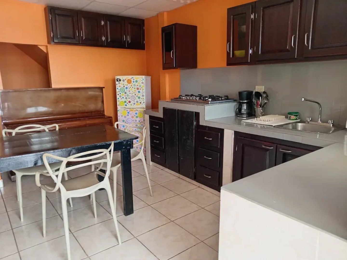 Sun Havens Apartments & Suites