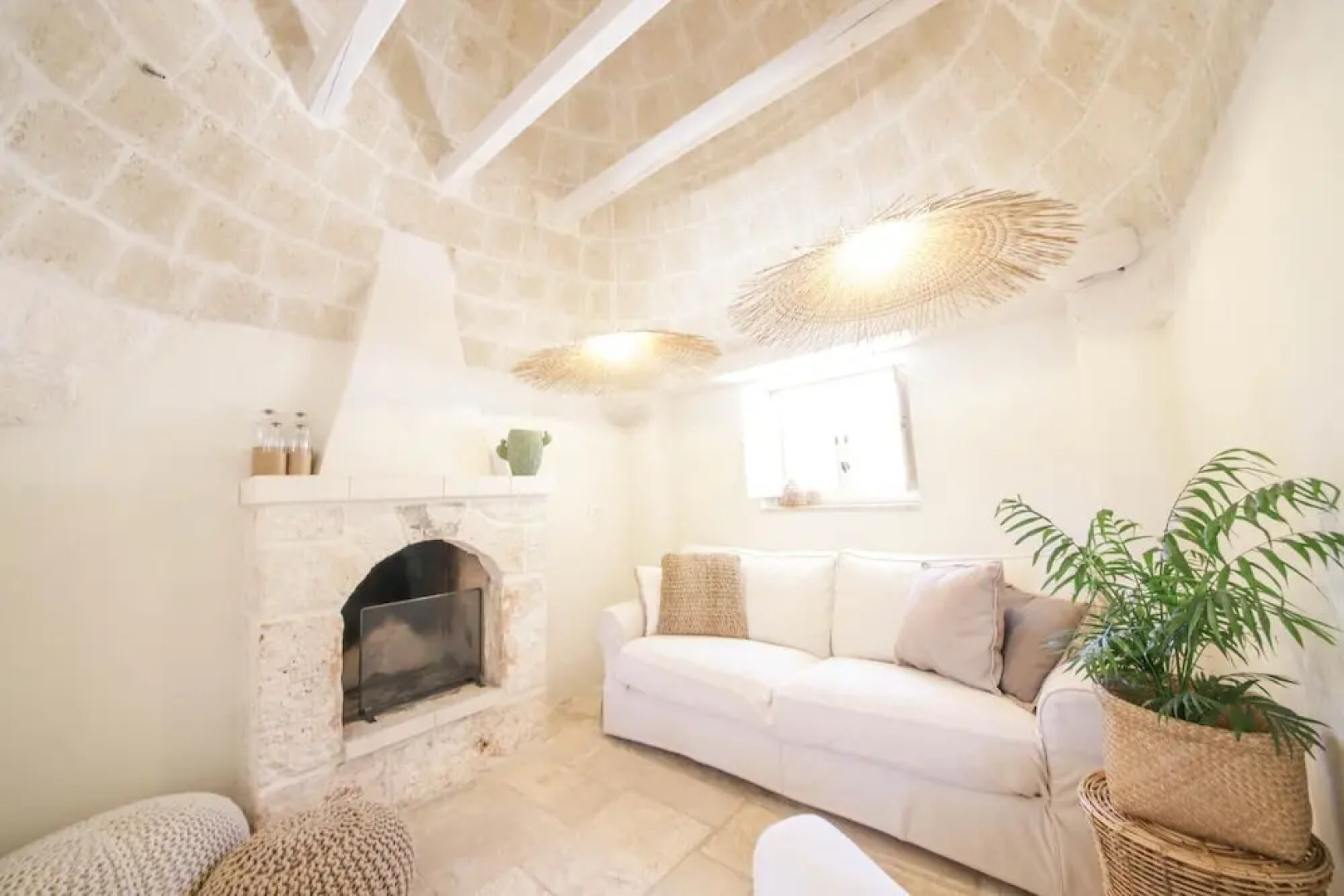 TD Trulli di Carole Renovated Trulli With Pool