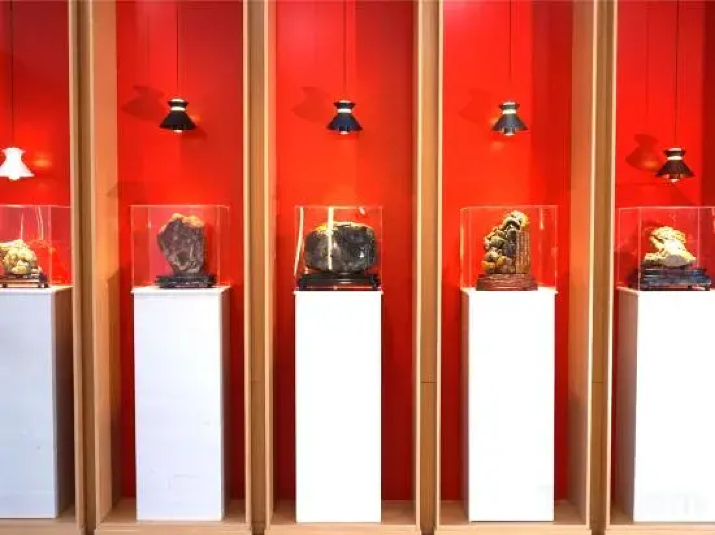 Trip Oriental Hotel (Daban Station Victory Plaza)