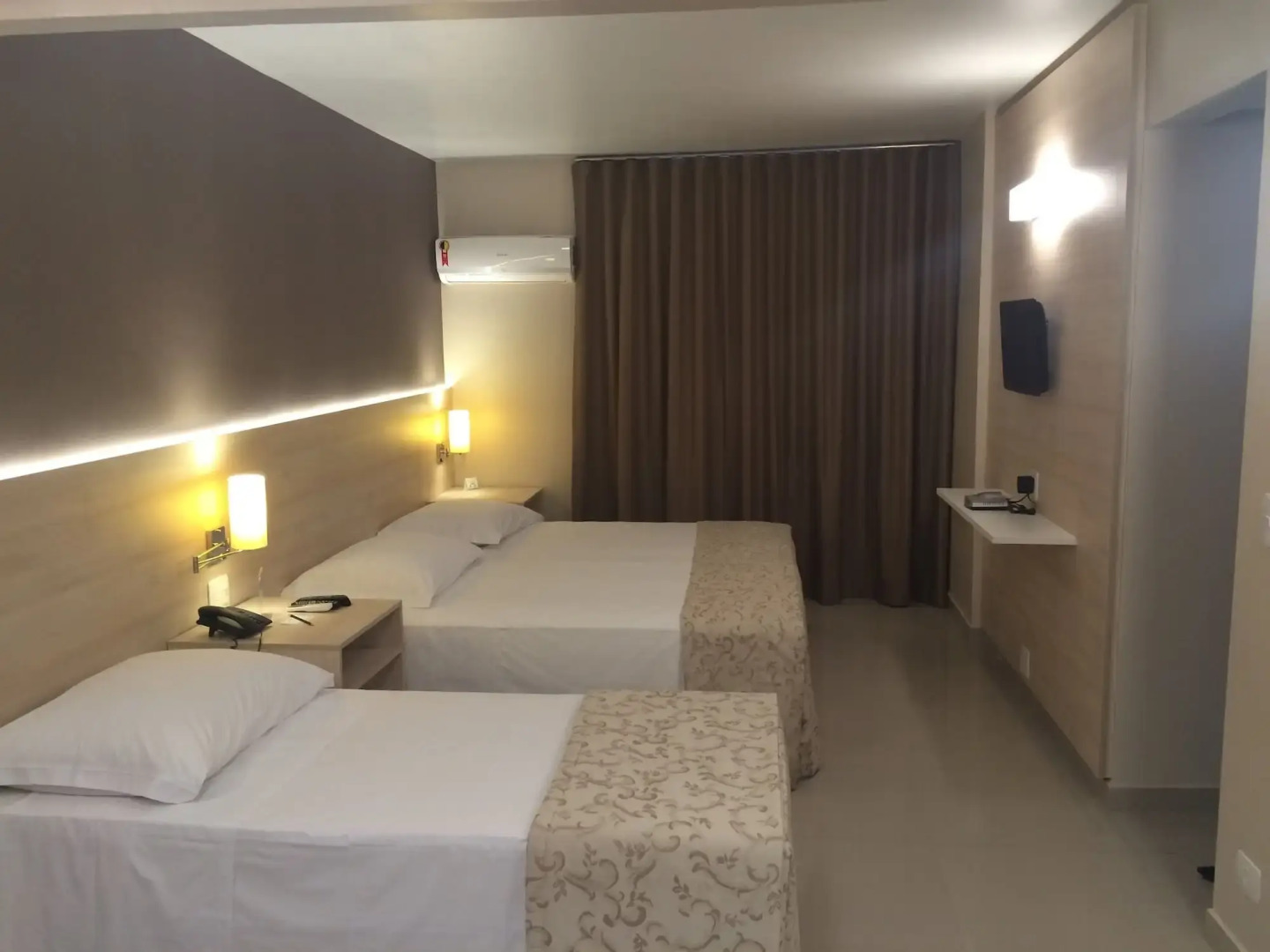 Antonio's Palace Hotel