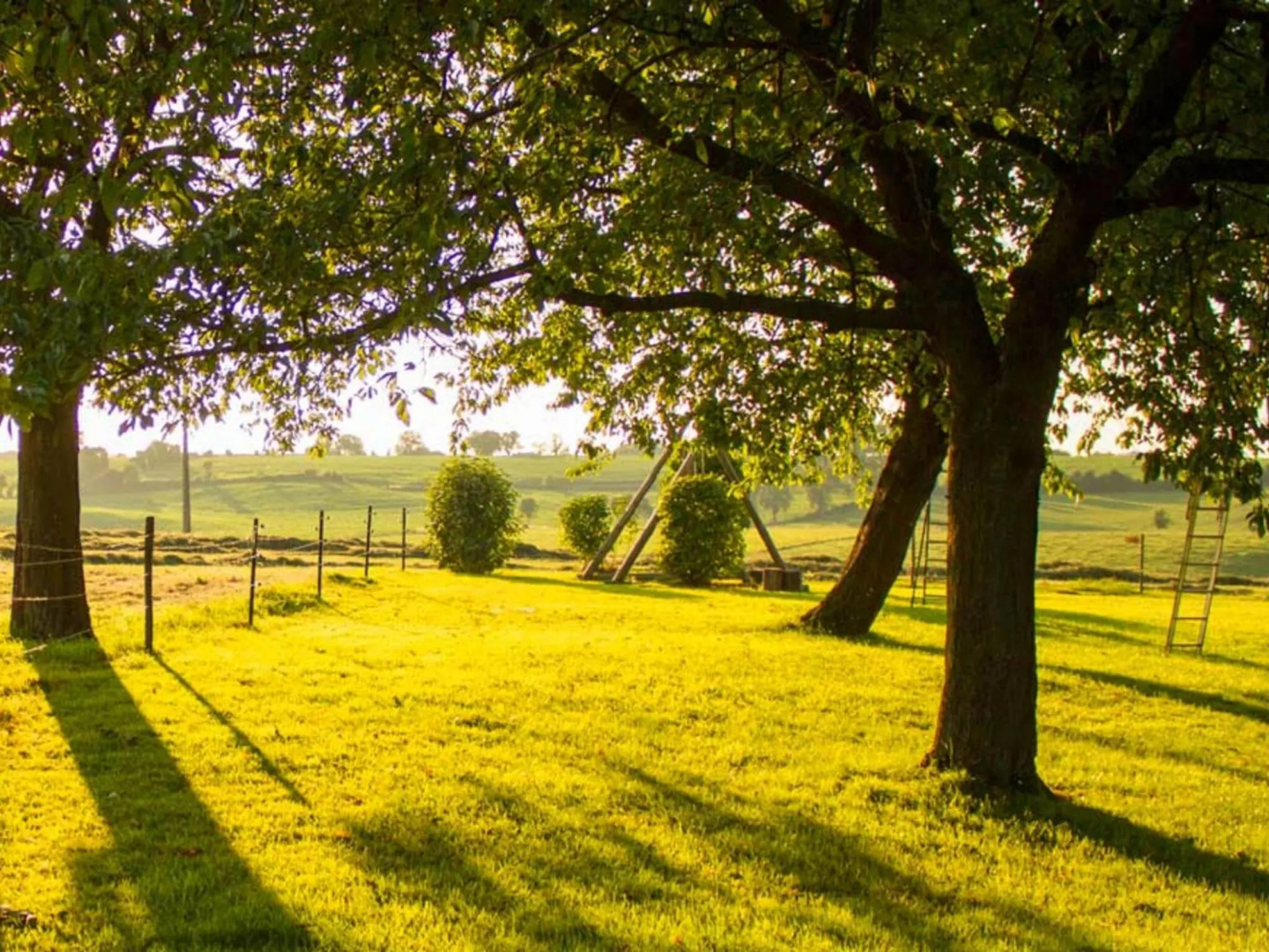 Voeren Mansion With Garden