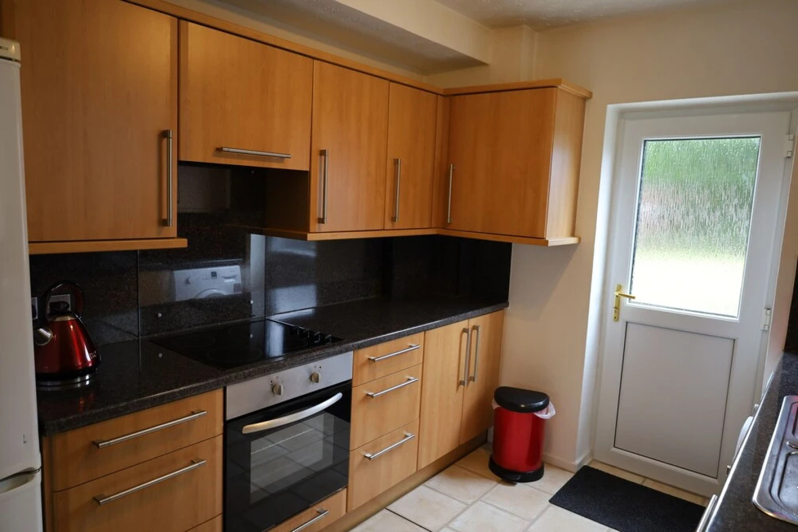 Ideal Lodgings in Whitefield