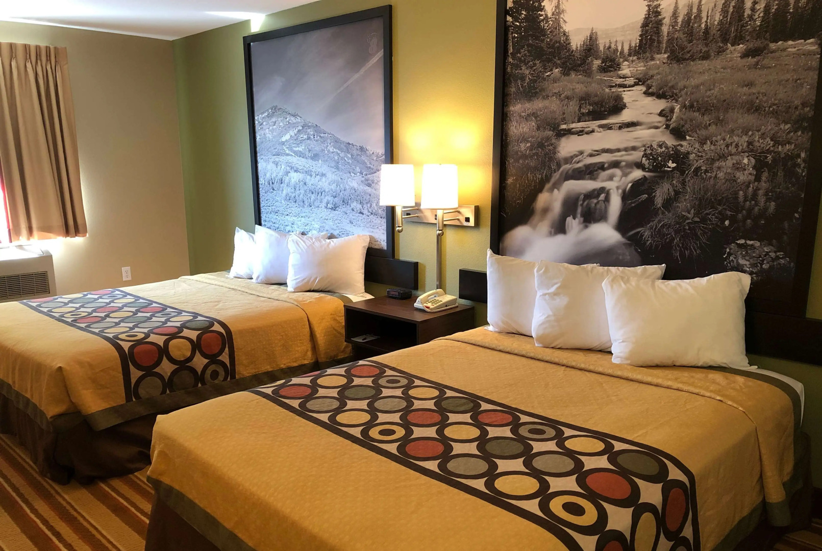 Super 8 by Wyndham S Jordan/Sandy/Slc Area