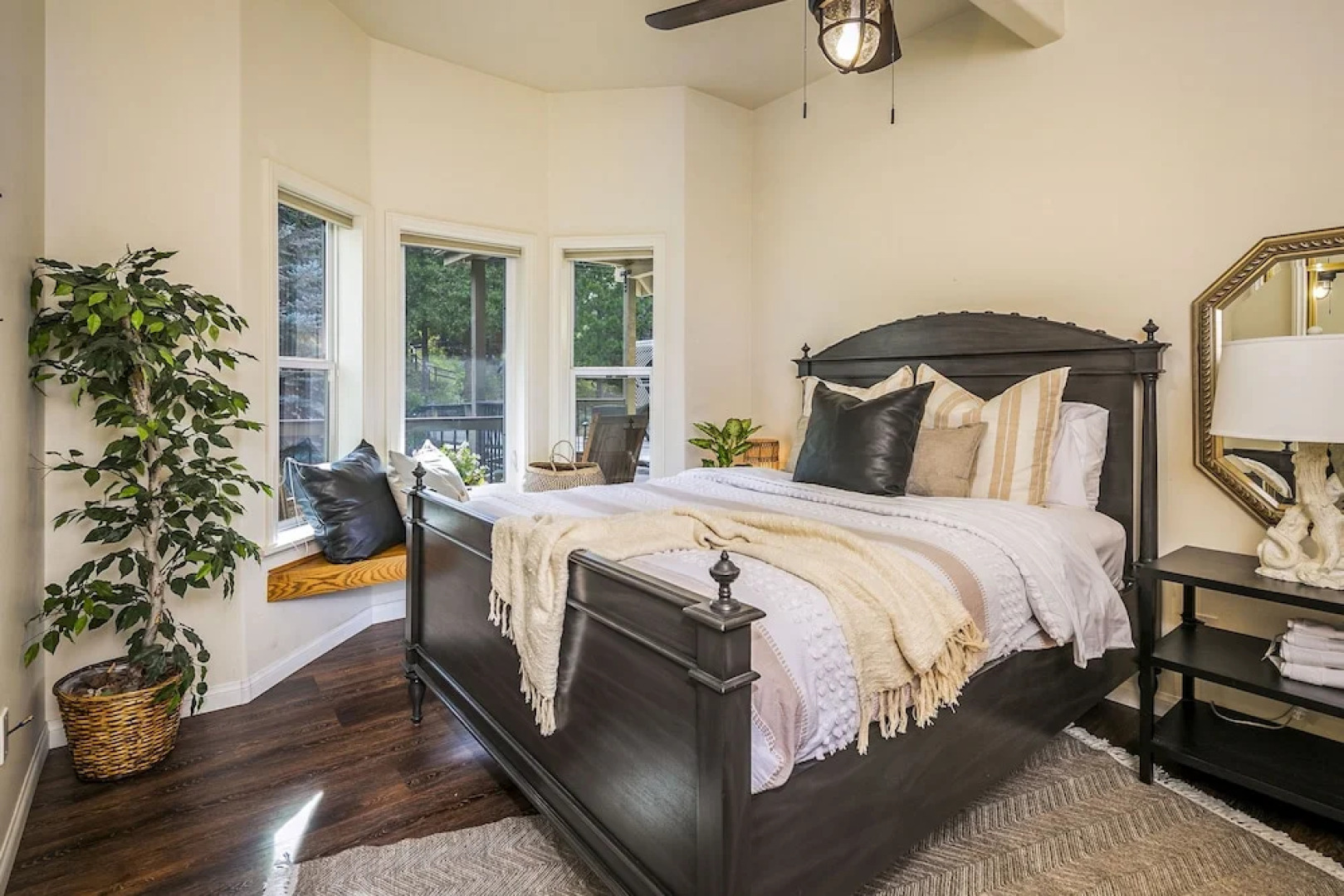 Lake Arrowhead Retreat w/ Decks + Mountain Views!