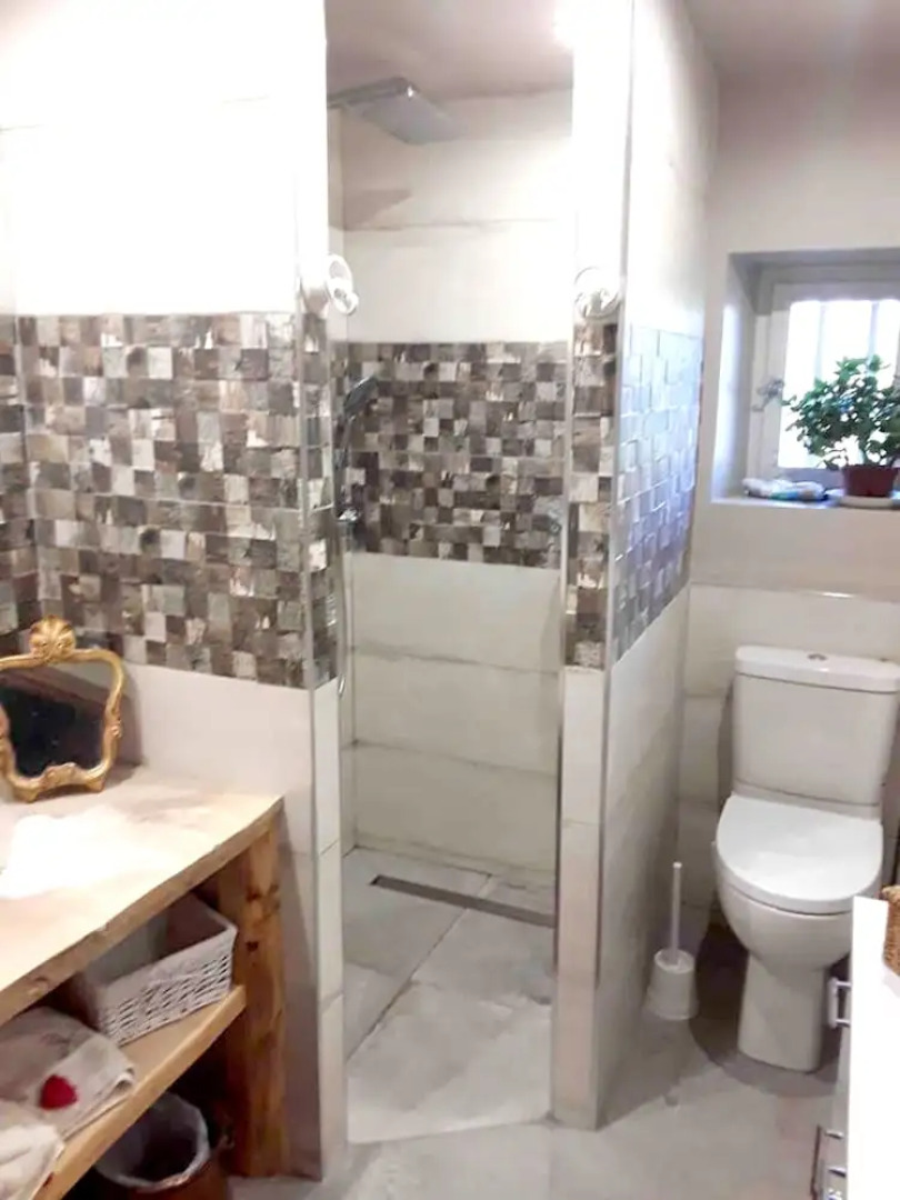 Villa With 5 Bedrooms in Eygalières, With Private Pool, Furnished Garden and Wifi