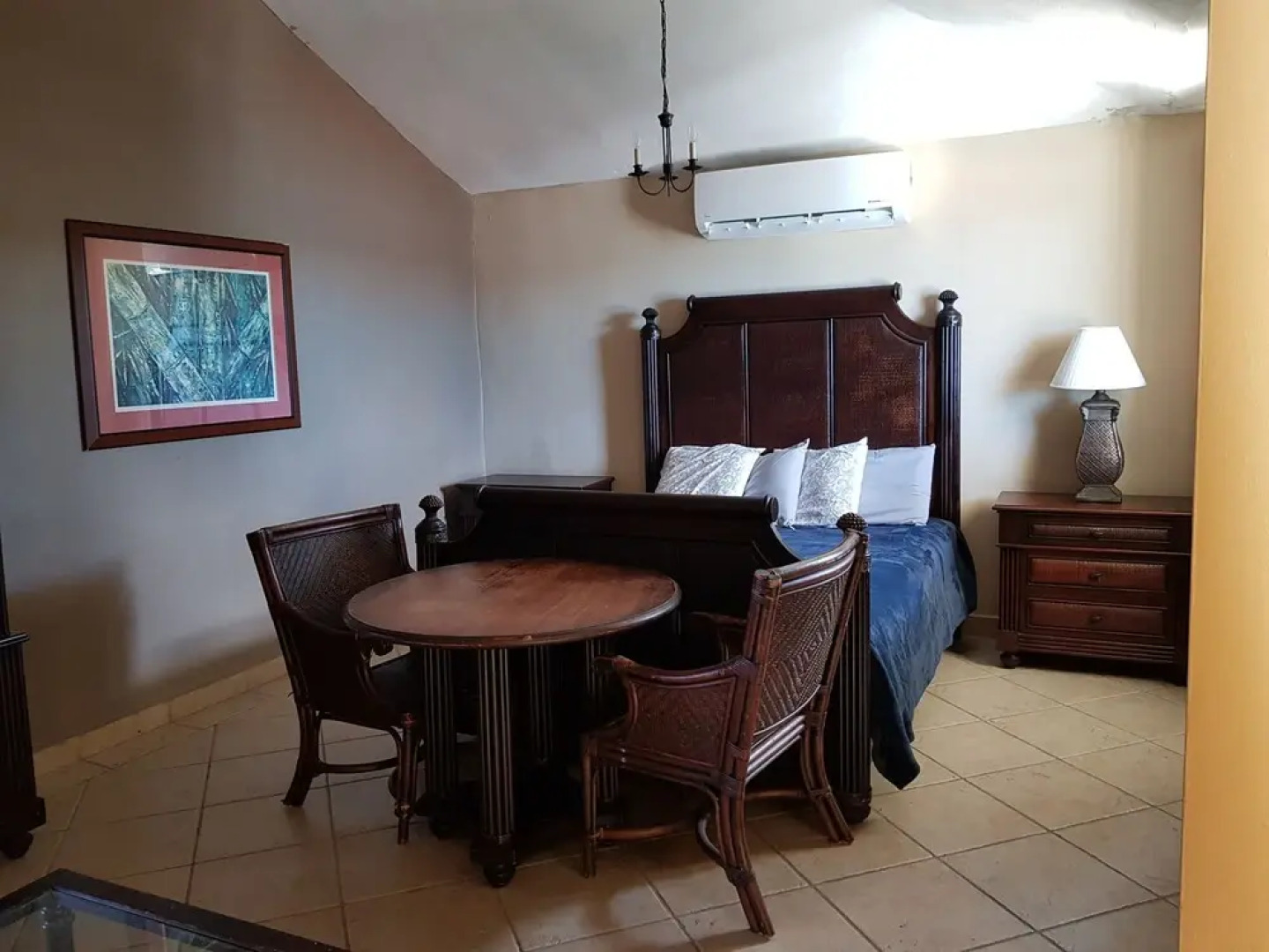 Costa Bonita Beachfront Villas