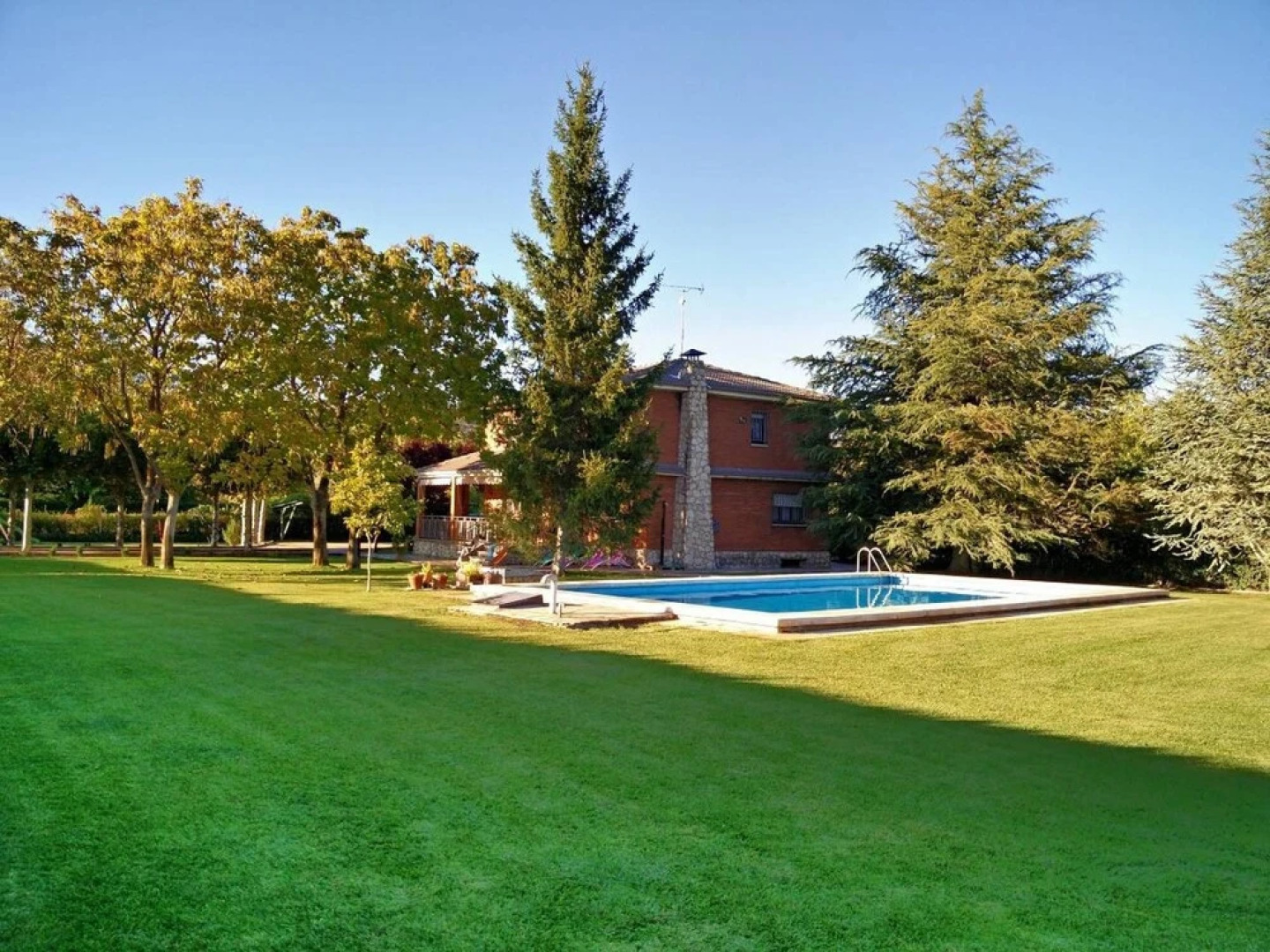 Villa With 6 Bedrooms in Villabáñez, With Private Pool, Furnished Terr