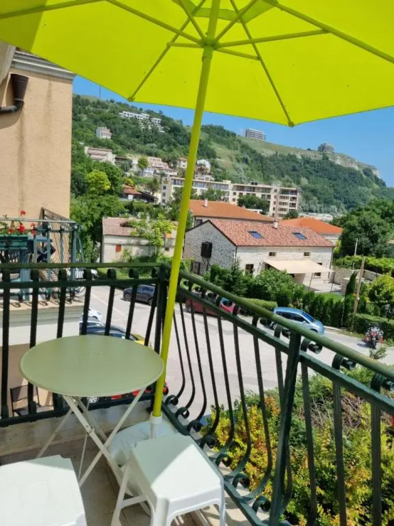 Vila Alegra apartment in front of the sea