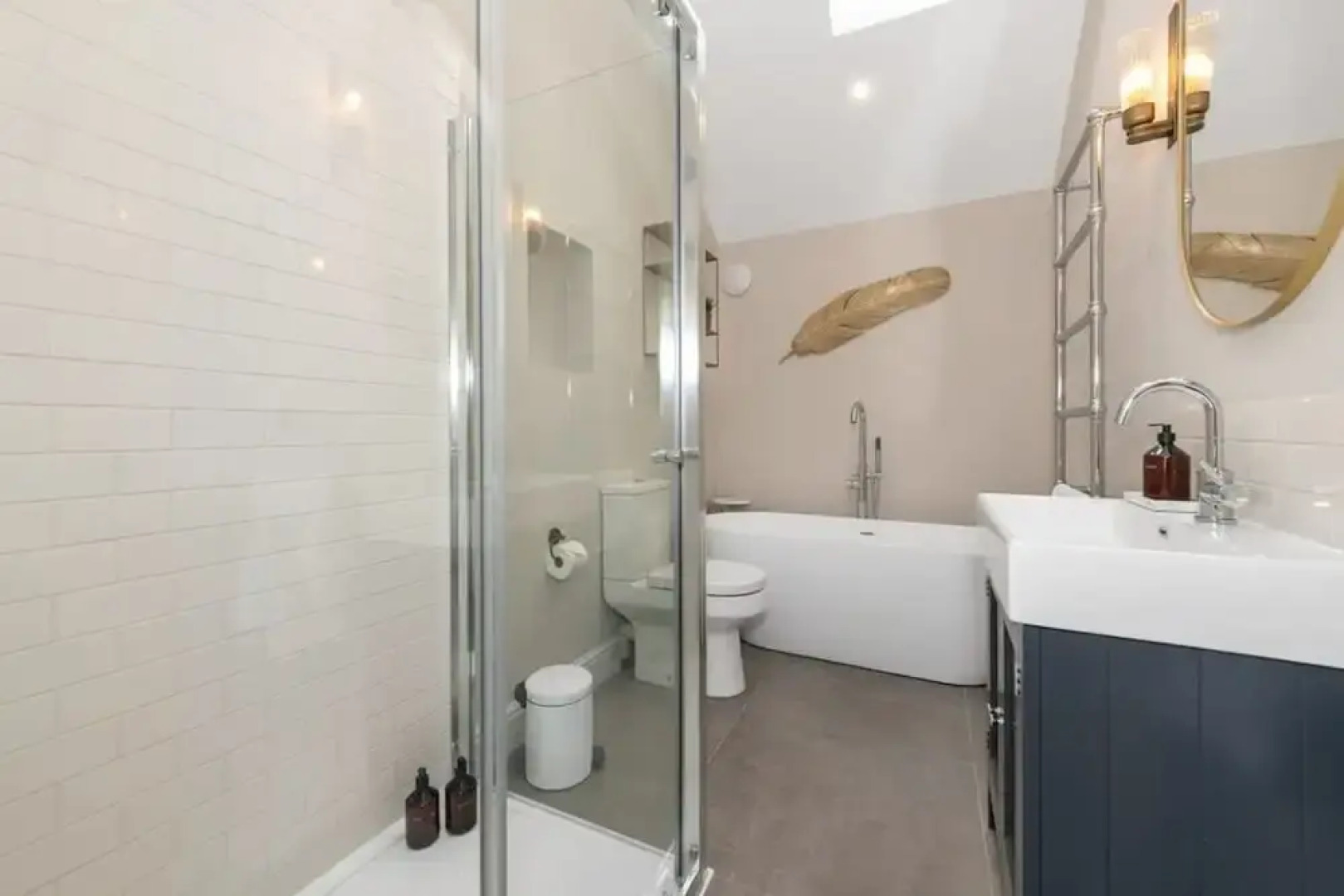 Luxury Home With Large Garden - The School House