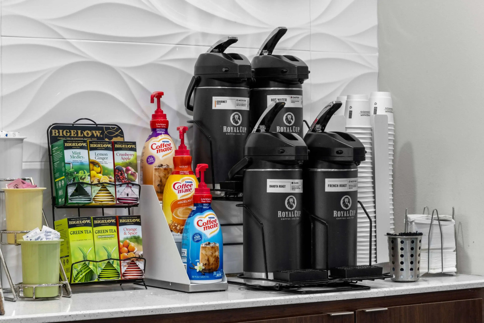 La Quinta Inn & Suites by Wyndham Raymondville