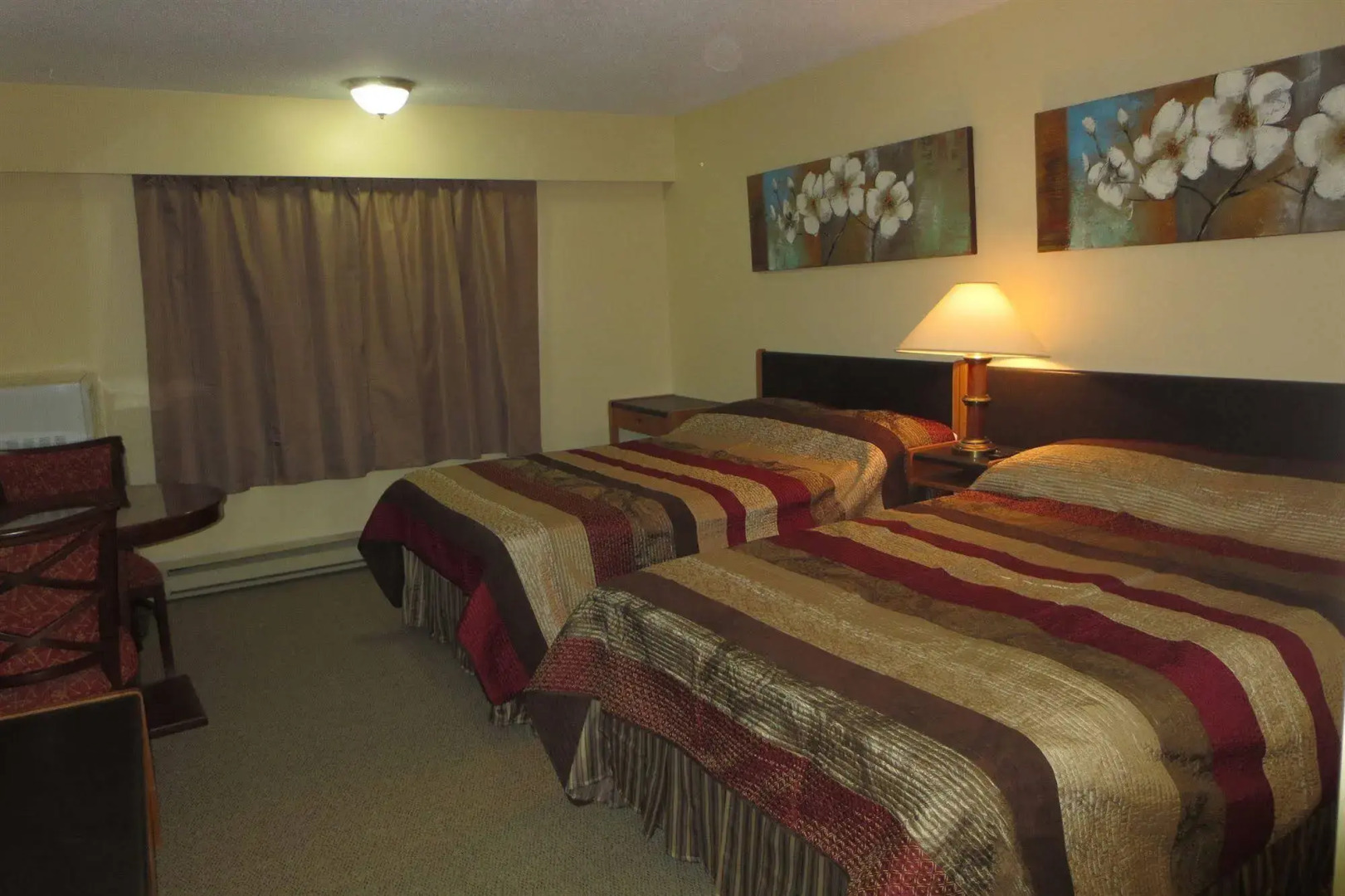 Vanderhoof Inn