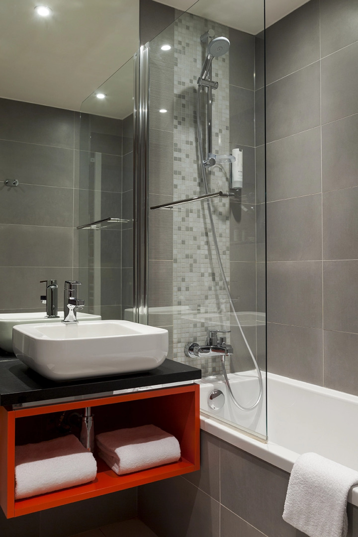 Timhotel Opera Blanche Fontaine