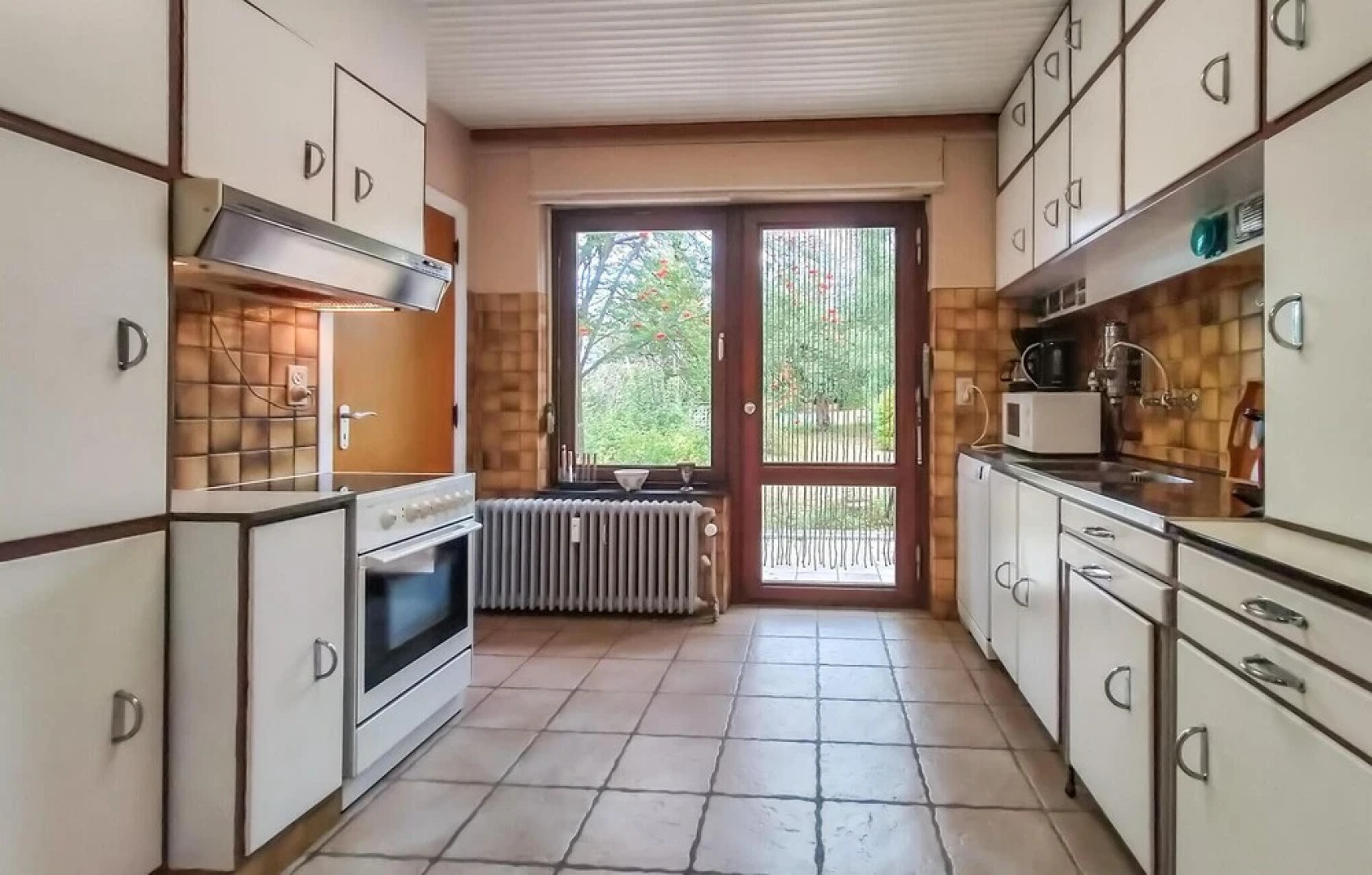 Amazing Home in Saint-hubert With Wifi and 3 Bedrooms