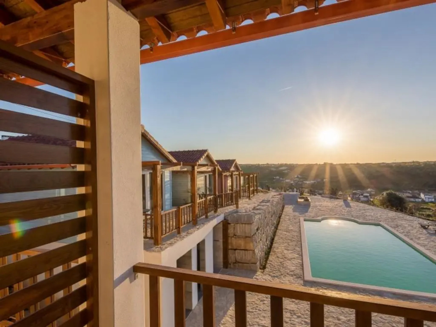 The Olive Hill Guesthouse / Summit-Life Lda