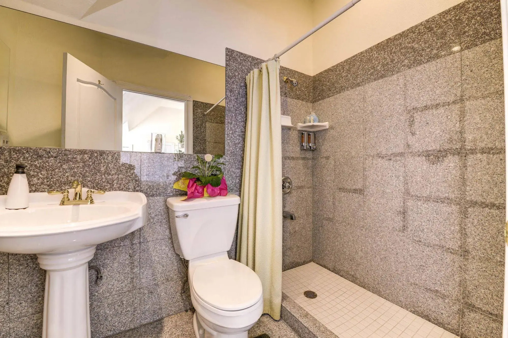 The St Mary's Inn, Bed and Breakfast