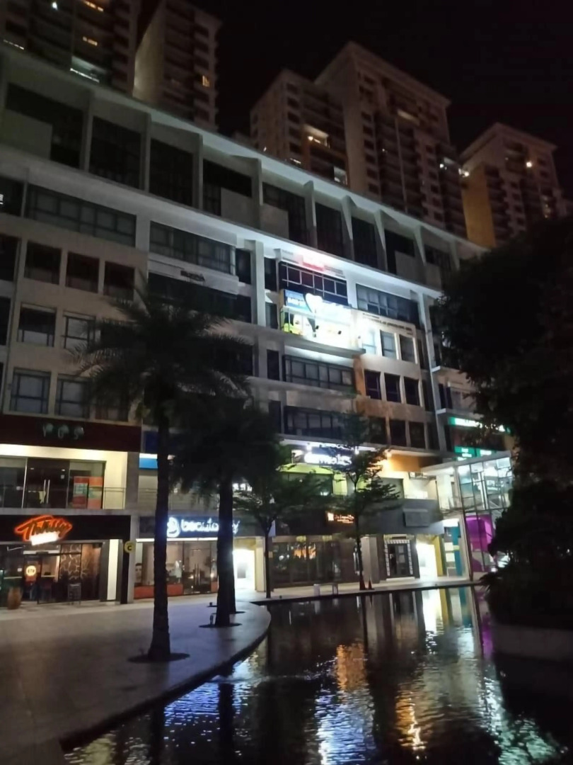 SetiaWalk {BIG GROUP} 2CARPARK 3ROOM WIFI 5min LRT