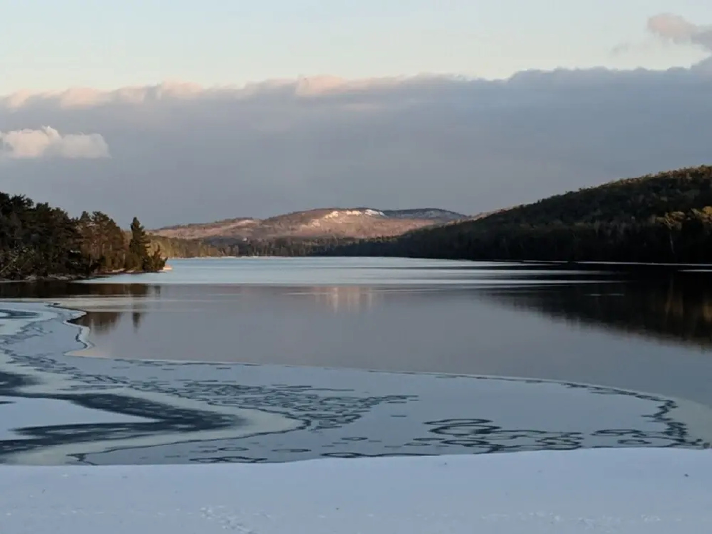 Lake Fanny Hooe Resort-2 Bed With Balcony #12 1 Bedroom Hotel Room by RedAwning